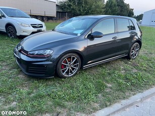 Volkswagen Golf VII 2.0 TSI BMT GTI