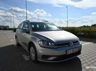 Volkswagen Golf VII (2012-)