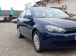 Volkswagen Golf VII Variant 1.6 TDI CR DPF BlueMotion Technology 105KM 2013