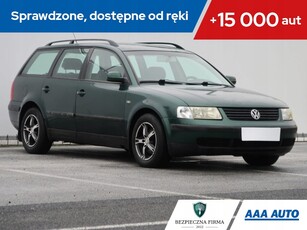 Volkswagen Passat B5 Kombi 1.8 T 20V 150KM 2000