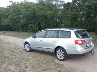 Volskwagen Passat B6 kombi 2009r. 1.6 benzyna LPG hak