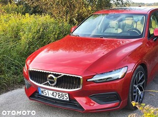 Volvo S60 T5 Momentum Pro