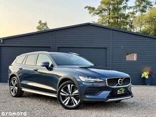 Volvo V60 Cross Country B4 D AWD Geartronic Pro