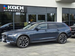 Volvo V90 Cross Country B4 Mild-Hybrid, Diesel, Ultimate Bright