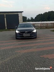 Volvo V90 D4