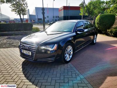 Audi A8 4.2 benzyna 372 KM 2011r. (Bydgoszcz)