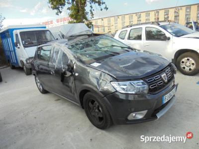 Dacia Sandero FJ042