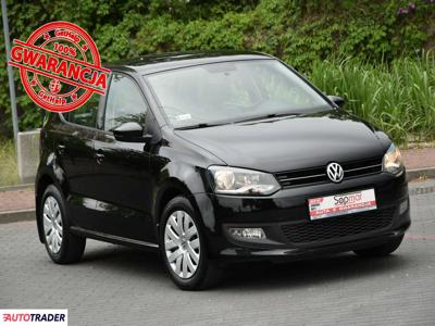 Volkswagen Polo 1.4 benzyna 86 KM 2011r. (Kampinos)