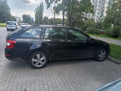 Auto osobowe skoda