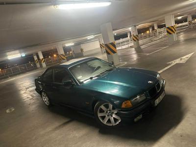 BMW e36 Coupe 330i M54B30 DRIFT