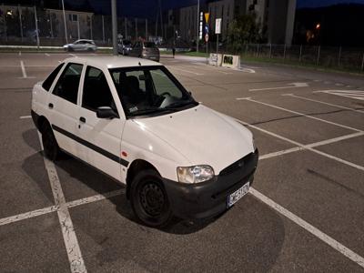 Ford Escort 1.3 benzyna 1997r