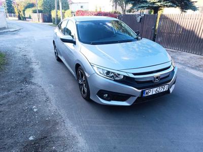 Honda Civic 1.5 i-vtec Turbo 182km