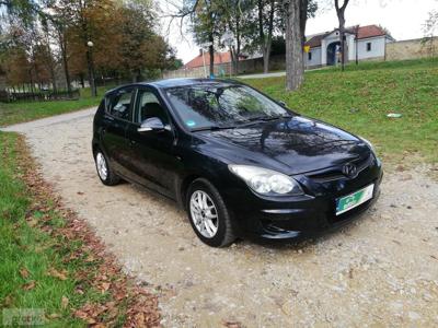 Hyundai i30 I 1.4 Classic +