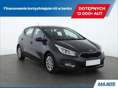 Kia Ceed II Hatchback 5d Facelifting 1.4 DOHC 100KM 2015