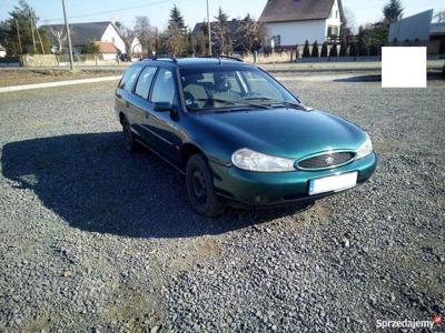 Sprzedam forda mondeo kombi mk2 2000r