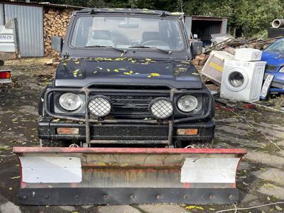 Sprzedam Suzuki Samurai 1.3 wtrysk z pługiem do odśnieżania