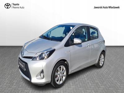 Toyota Yaris III Hatchback 5d Hybrid 100 74KM 2013