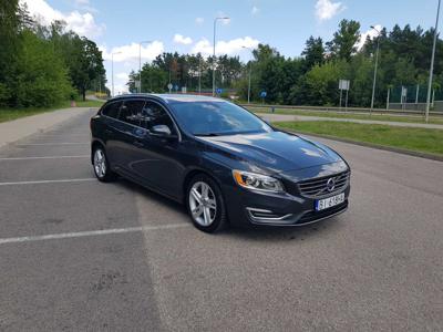 Volvo V60 T5 zadbana sztuka