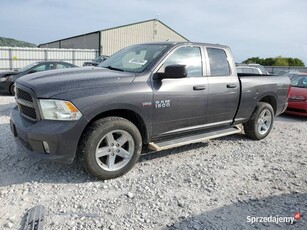 2015 RAM 1500 ST