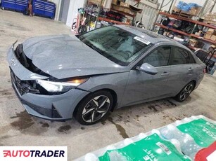 Hyundai Elantra 1.0 hybrydowy 2021r. (FLORENCE)