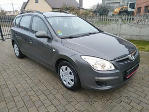 Hyundai i30 I 1.6 16V KLIMA KAMERA OPLACONY