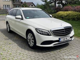 Mercedes-Benz Klasa C 4Matic, Exclusive, mały przebieg