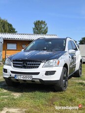 Mercedesa ML z 2007r z niezawodnym silnikiem 3.5 V6 z LPG