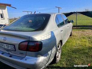 Nissan primera p11