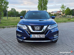 NISSAN ROGUE/X-TRAIL 2018, 2.5 benz, niski przebieg, b.bogate wyposażenie