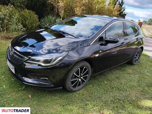 Opel Astra 1.4 benzyna 125 KM 2018r. (kielce)