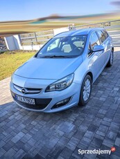 Opel Astra J