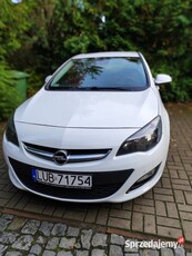 Opel Astra J 1,4 Turbo 140 KM