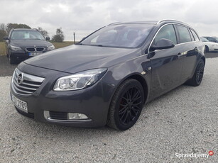 Opel Insignia Sports Tourer 2.0 CDTI 254 Tyś Km Xenon Nawigacja Skóra