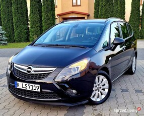 opel zafira 7 osób 1,4 benzyna