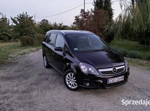 Opel zafira b 1.8 lpg klima