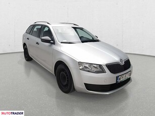 Skoda Octavia 1.6 diesel 110 KM 2015r. (Komorniki)