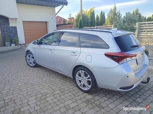 Toyota Auris 1.6 lpg