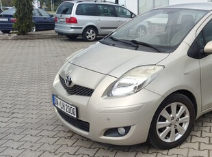 Toyota Yaris II 1.33 benzyna 101KM klimatronic 103.000km