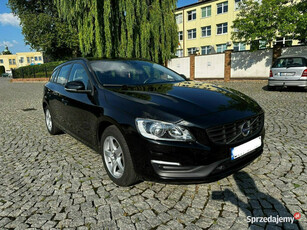 Volvo V60 2.0 D3 150KM Navi*PółSkóra*Klimatronik*PDC*Hak*SerwisVolvo 152tk…