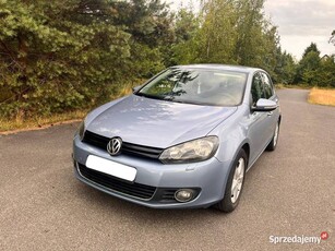 Vw golf VI 1,6 mpi 102 km