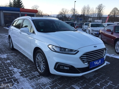 Ford Mondeo IX 2.0 EcoBlue Titanium Reflektory LED automat