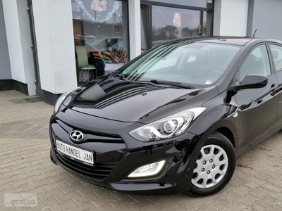 Hyundai i30 II