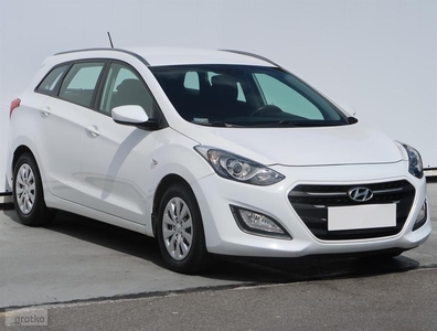 Hyundai i30 II , Salon Polska, Klima, Parktronic