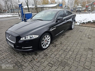 Jaguar XJ VIII (X351) 2.0T benzyna+ LPG Premium Luxury 241KM