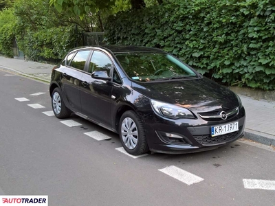 Opel Astra 1.4 benzyna 100 KM 2015r. (Kraków)