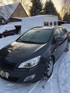 Opel Astra J auto gotowe do jazdy