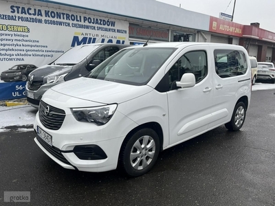 Opel Combo IV Combo Automat dla niepełnosprawnych Rampa inwalid Model 2021 Pefron