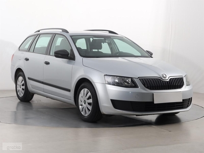 Skoda Octavia III , Salon Polska, Klima, Parktronic