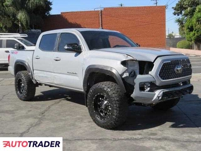 Toyota Tacoma 3.0 benzyna 2019r. (COLTON)