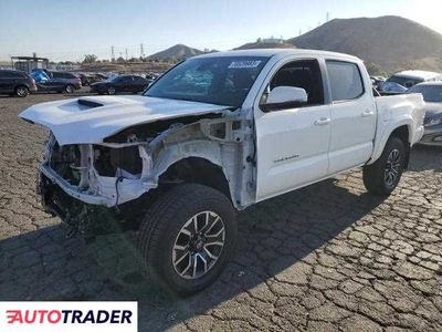 Toyota Tacoma 3.0 benzyna 2023r. (COLTON)